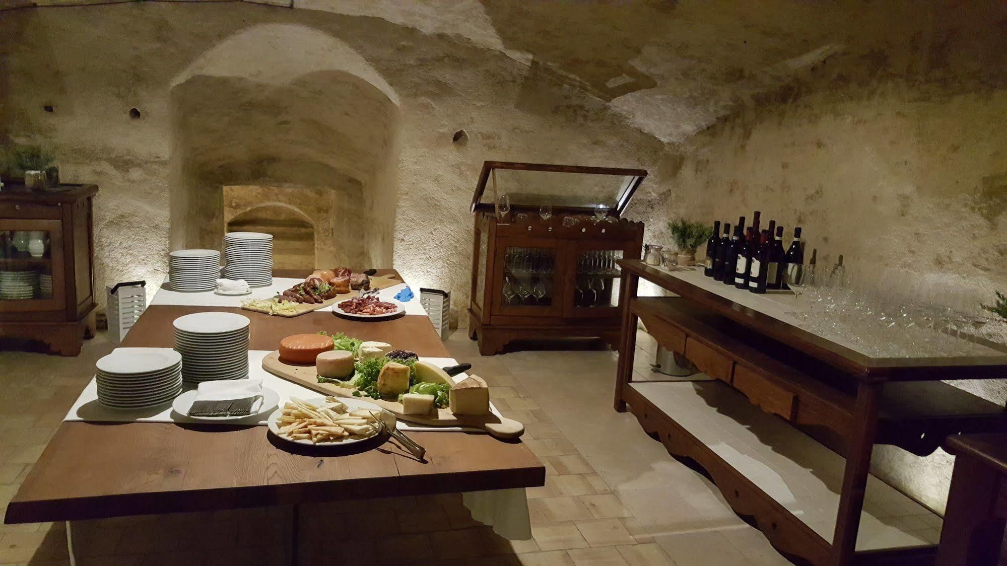 Masseria Fortificata San Francesco Matera Exterior foto